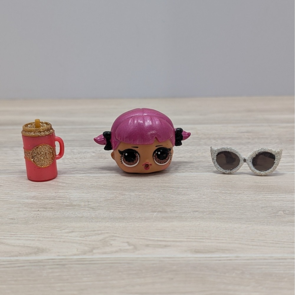 LOL Surprise Cherry Glam Glitter GG-004 Opposites Club Head Sunglasses Bottle
